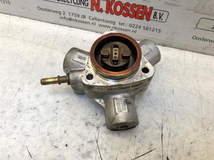 Gebruikte Hogedrukpomp Alfa Romeo 159 Sportwagon (939BX) 2.2 JTS 16V Prijs op aanvraag aangeboden door N Kossen Autorecycling BV