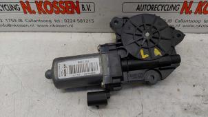 Gebruikte Motor electrisch raam Alfa Romeo 159 Sportwagon (939BX) 2.2 JTS 16V Prijs op aanvraag aangeboden door N Kossen Autorecycling BV