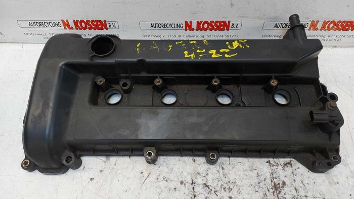 Gebruikte Kleppendeksel Ford Focus C-Max 1.8 16V Prijs op aanvraag aangeboden door N Kossen Autorecycling BV