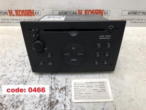 Gebruikte Radio CD Speler Opel Omega B (25/26/27) 2.2 16V Prijs op aanvraag aangeboden door N Kossen Autorecycling BV