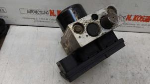 Gebruikte ABS Pomp Nissan Titan 5.6 V8 Flex-Fuel 4x4 Prijs op aanvraag aangeboden door N Kossen Autorecycling BV