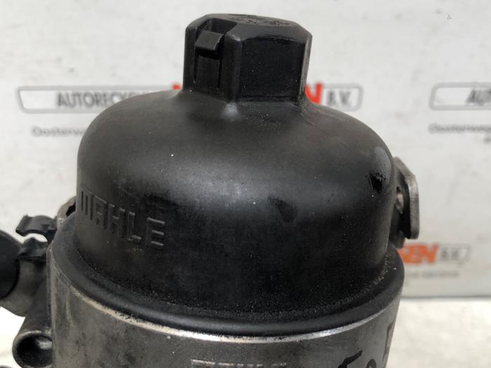 Gebruikte Oliefilter deksel Citroen Berlingo 1.6 BlueHDI 100 Prijs op aanvraag aangeboden door N Kossen Autorecycling BV