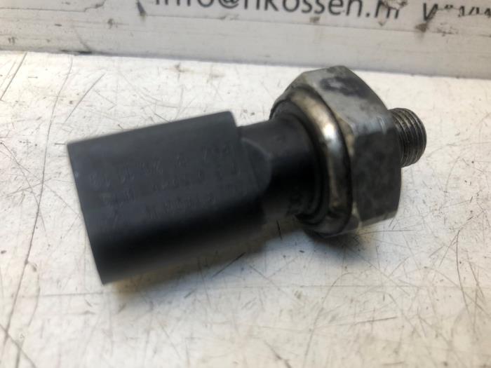 Oliedruk Schakelaar van een MAN TGE 2.0 TDI 2021