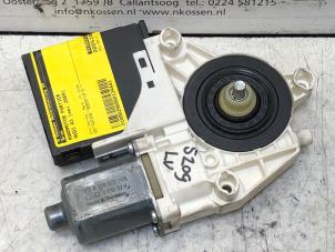 Gebruikte Motor electrisch raam Audi A3 Sportback (8PA) 1.4 TFSI 16V Prijs op aanvraag aangeboden door N Kossen Autorecycling BV