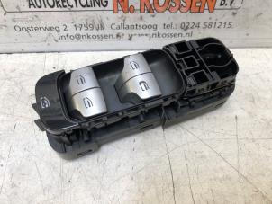 Gebruikte Ruit schakelaar elektrisch Mercedes C (W206) C-300 e 2.0 Turbo Prijs op aanvraag aangeboden door N Kossen Autorecycling BV