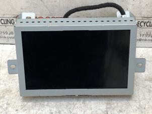 Gebruikte Display Multi Media regelunit Ford Transit Courier 1.5 TDCi 75 Prijs op aanvraag aangeboden door N Kossen Autorecycling BV