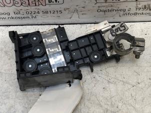 Gebruikte Zekering Ford Transit Courier 1.5 TDCi 75 Prijs op aanvraag aangeboden door N Kossen Autorecycling BV