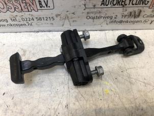 Gebruikte Deurvanger 2Deurs rechts Ford Transit Courier 1.5 TDCi 75 Prijs op aanvraag aangeboden door N Kossen Autorecycling BV