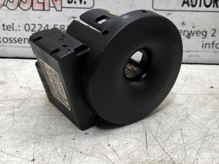 Gebruikte Immobiliser module Renault Modus/Grand Modus (JP) 1.4 16V Prijs op aanvraag aangeboden door N Kossen Autorecycling BV