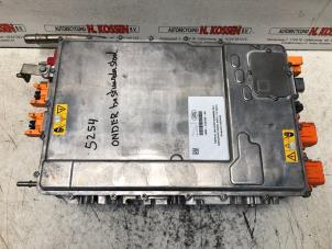 Gebruikte Acculader Landrover Defender Prijs op aanvraag aangeboden door N Kossen Autorecycling BV