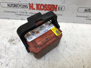 Gebruikte Zekering Landrover Defender Prijs op aanvraag aangeboden door N Kossen Autorecycling BV