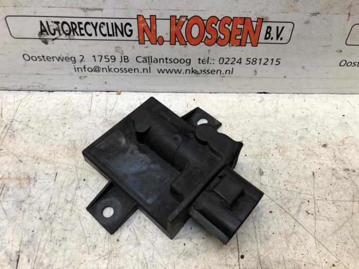 Gebruikte Brandstofpomp module Landrover Defender Prijs op aanvraag aangeboden door N Kossen Autorecycling BV