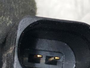 Pingelsensor van een Volkswagen Polo V (6R) 1.2 TDI 12V BlueMotion 2012