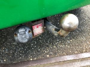 Gebruikte Trekhaak Citroen Berlingo 1.9 D Prijs op aanvraag aangeboden door N Kossen Autorecycling BV