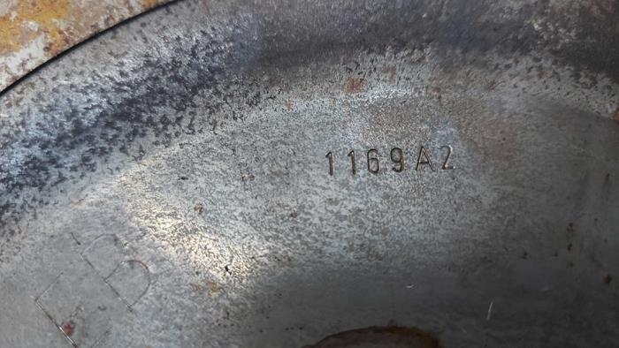 Starterkrans van een Peugeot 308 SW (L4/L9/LC/LJ/LR) 1.2 12V e-THP PureTech 130 2016