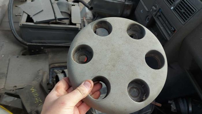 Gebruikte Wieldop Iveco New Daily I/II 49.12 V Prijs op aanvraag aangeboden door N Kossen Autorecycling BV