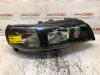 Volvo V70 (SW) 2.4 D5 20V Koplamp rechts