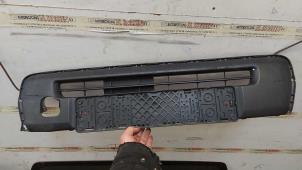 Gebruikte Bumperdeel midden-voor Citroen C1 1.0 Vti 68 12V Prijs op aanvraag aangeboden door N Kossen Autorecycling BV