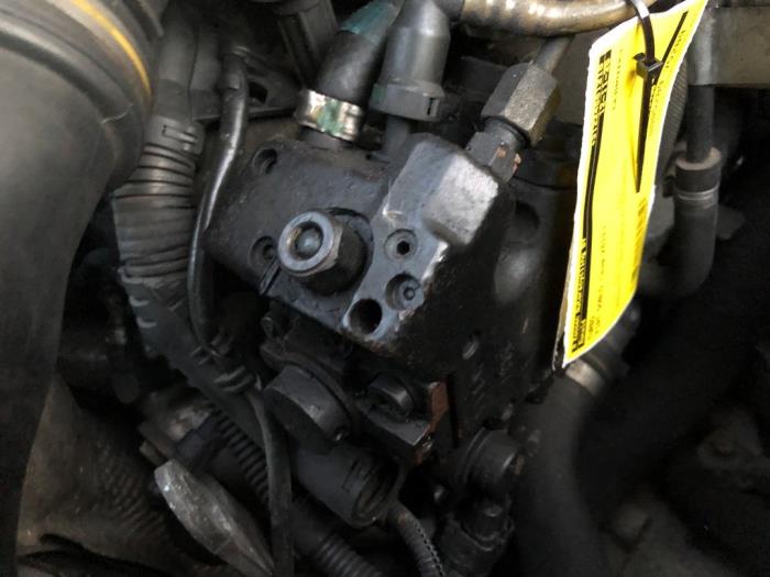 Gebruikte Hogedrukpomp Fiat Doblo Cargo (263) 1.3 MJ 16V DPF Euro 5 Prijs op aanvraag aangeboden door N Kossen Autorecycling BV