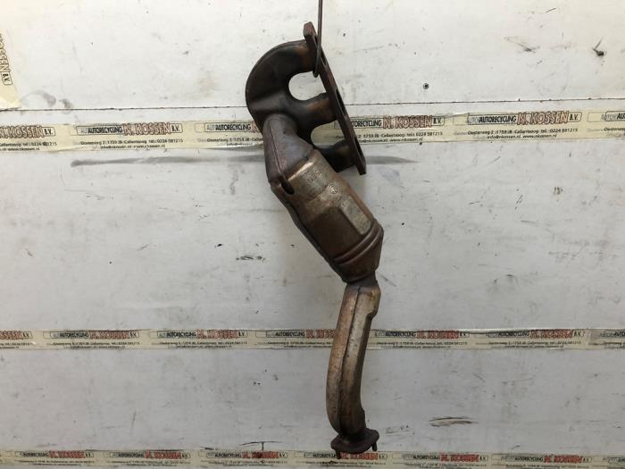 Katalysator van een BMW 5 serie (E39) 523i 24V 1999