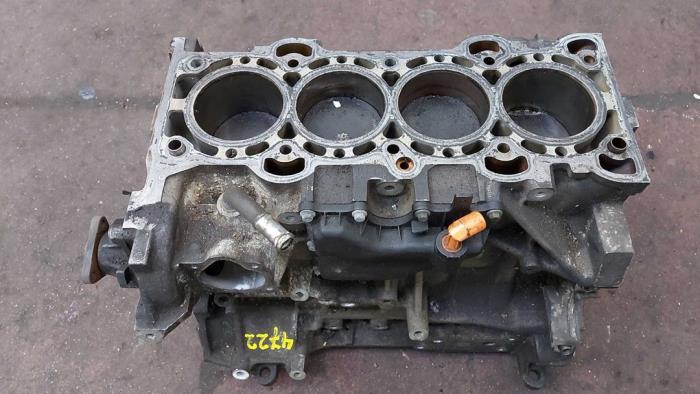 Gebruikte Zuiger Ford Focus C-Max 1.8 16V Prijs op aanvraag aangeboden door N Kossen Autorecycling BV