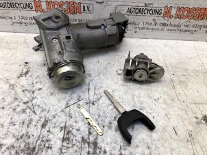 Gebruikte Slotenset Ford Transit Courier 1.5 TDCi 75 Prijs op aanvraag aangeboden door N Kossen Autorecycling BV