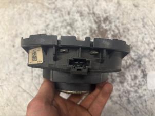 Gebruikte Luidspreker Mercedes CLA Shooting Brake (117.9) 2.2 CLA-220 CDI, 220 d 16V Prijs op aanvraag aangeboden door N Kossen Autorecycling BV