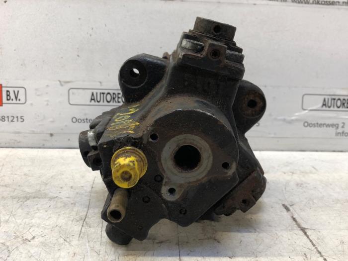 Hogedrukpomp van een Fiat Ducato (250) 2.3 D 120 Multijet 2009