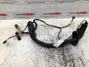 Gebruikte Kabelboom Volkswagen Touareg Prijs op aanvraag aangeboden door N Kossen Autorecycling BV