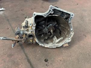 Gebruikte Versnellingsbak Mazda 323 P (BA15) 1.5i 16V Prijs op aanvraag aangeboden door N Kossen Autorecycling BV