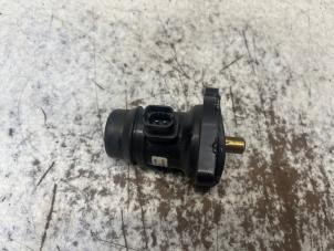 Gebruikte Thermostaat Opel Corsa D 1.2 16V Prijs op aanvraag aangeboden door N Kossen Autorecycling BV