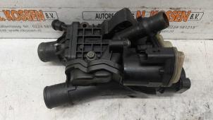 Gebruikte Thermostaathuis Peugeot Boxer (U9) 2.2 Blue HDi 140 Prijs op aanvraag aangeboden door N Kossen Autorecycling BV