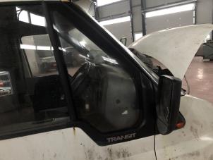 Gebruikte Ruit Extra 2Deurs rechts-voor Ford Transit Prijs op aanvraag aangeboden door N Kossen Autorecycling BV