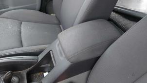 Gebruikte Armleuning Saab 9-3 II Sport Sedan (YS3F) 1.8i 16V Prijs op aanvraag aangeboden door N Kossen Autorecycling BV