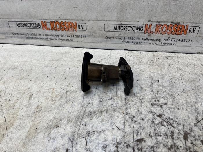 Gebruikte Spanner multiriem Audi A4 Avant (B7) 2.0 20V Prijs op aanvraag aangeboden door N Kossen Autorecycling BV
