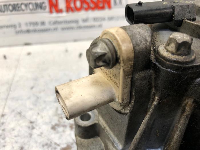 Gebruikte Sensor Nokkenas Opel Astra J Sports Tourer (PD8/PE8/PF8) 1.4 Turbo 16V Prijs op aanvraag aangeboden door N Kossen Autorecycling BV