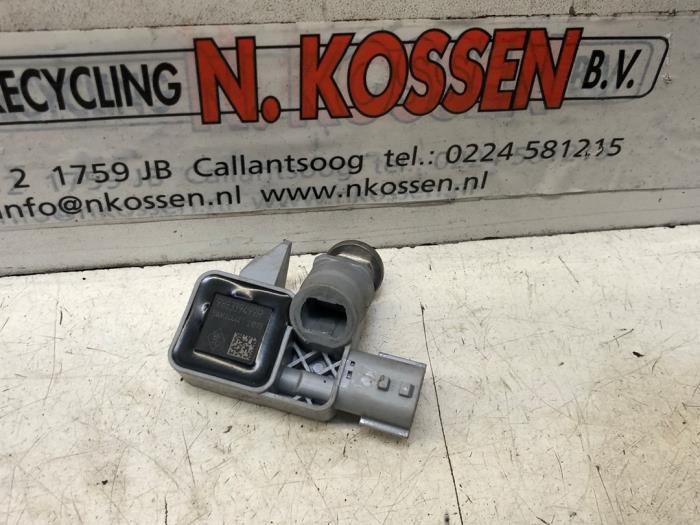 Gebruikte Airbag Sensor Renault Clio IV Estate/Grandtour (7R) 0.9 Energy TCE 12V Prijs op aanvraag aangeboden door N Kossen Autorecycling BV