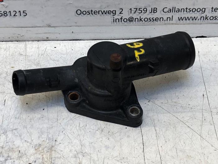 Gebruikte Thermostaathuis Renault Twingo II (CN) 1.2 Prijs op aanvraag aangeboden door N Kossen Autorecycling BV