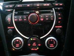 Gebruikte Radiobedienings paneel Mazda RX-8 (SE17) M5 Prijs op aanvraag aangeboden door N Kossen Autorecycling BV