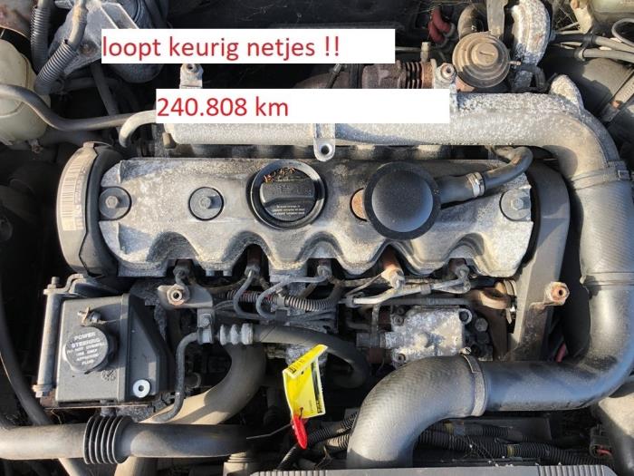 Gebruikte Motor Volkswagen Transporter Prijs op aanvraag aangeboden door N Kossen Autorecycling BV