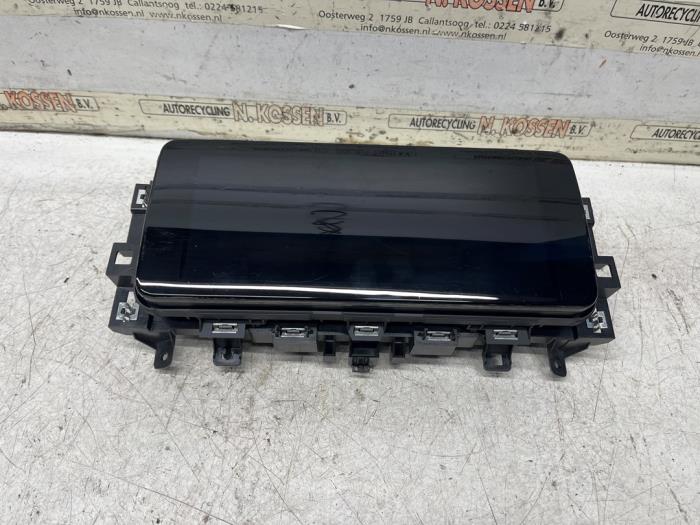 Gebruikte Display Interieur Landrover Range Rover Sport (LW) 2.0 16V P400e Prijs op aanvraag aangeboden door N Kossen Autorecycling BV