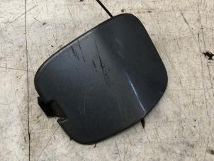 Gebruikte Sleepoog Afdekkap voor Ford Ka II 1.2 Prijs op aanvraag aangeboden door N Kossen Autorecycling BV