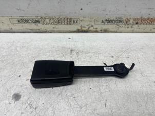 Gebruikte Veiligheidsgordel Insteek rechts-voor Ford Transit Custom 2.0 TDCi 16V Eco Blue 130 Prijs op aanvraag aangeboden door N Kossen Autorecycling BV