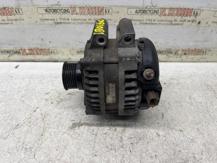 Gebruikte Dynamo Chrysler Voyager Prijs op aanvraag aangeboden door N Kossen Autorecycling BV