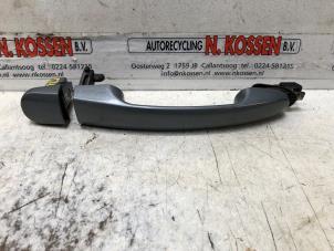 Gebruikte Deurgreep 2Deurs rechts Ford Ka II 1.2 Prijs op aanvraag aangeboden door N Kossen Autorecycling BV