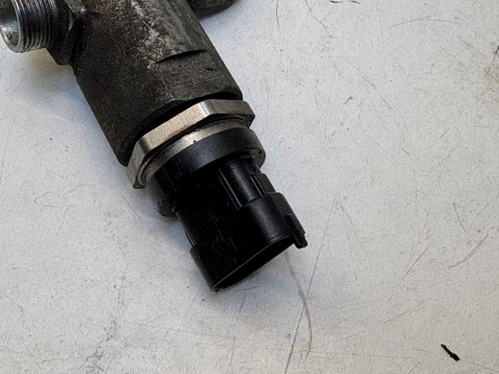 Gebruikte Druksensor Chrysler Voyager Prijs op aanvraag aangeboden door N Kossen Autorecycling BV
