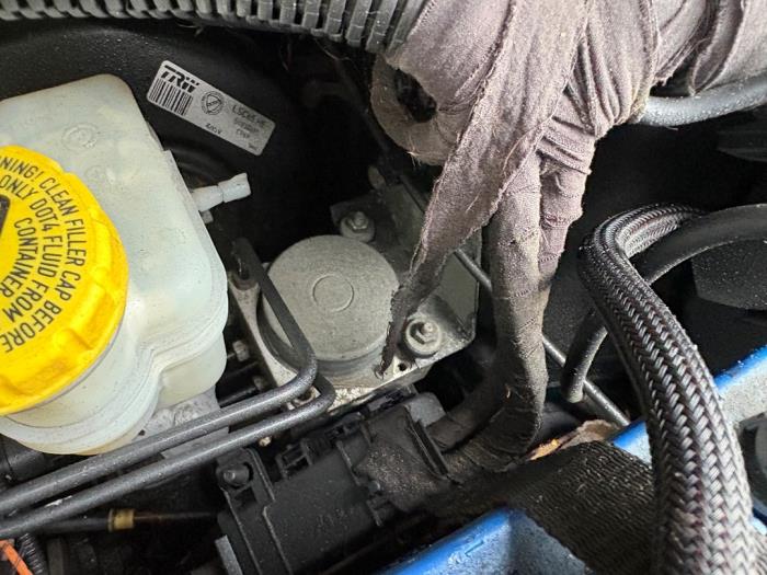 Gebruikte ABS Pomp Ford Ka II 1.2 Prijs op aanvraag aangeboden door N Kossen Autorecycling BV