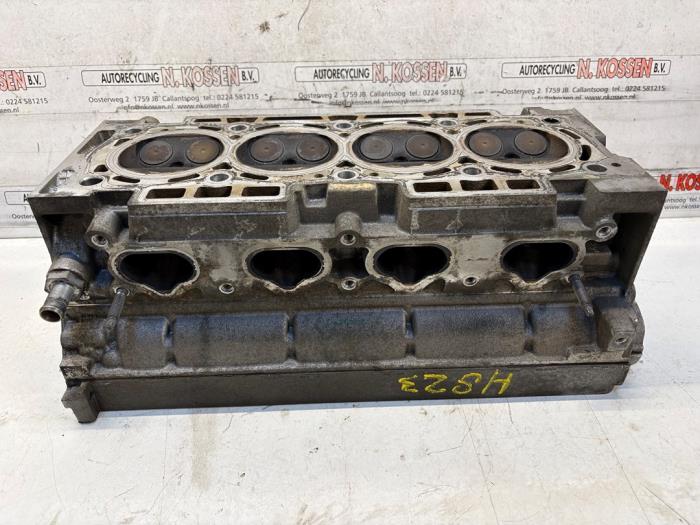 Cilinderkop Peugeot 407 (Gebruikt)