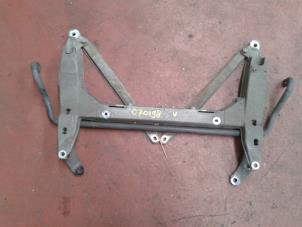 Gebruikte Subframe Porsche 911 (996) 3.4 Carrera 24V Prijs op aanvraag aangeboden door N Kossen Autorecycling BV