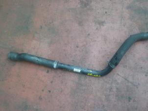 Gebruikte Waterpijp Porsche 911 (996) 3.4 Carrera 24V Prijs op aanvraag aangeboden door N Kossen Autorecycling BV